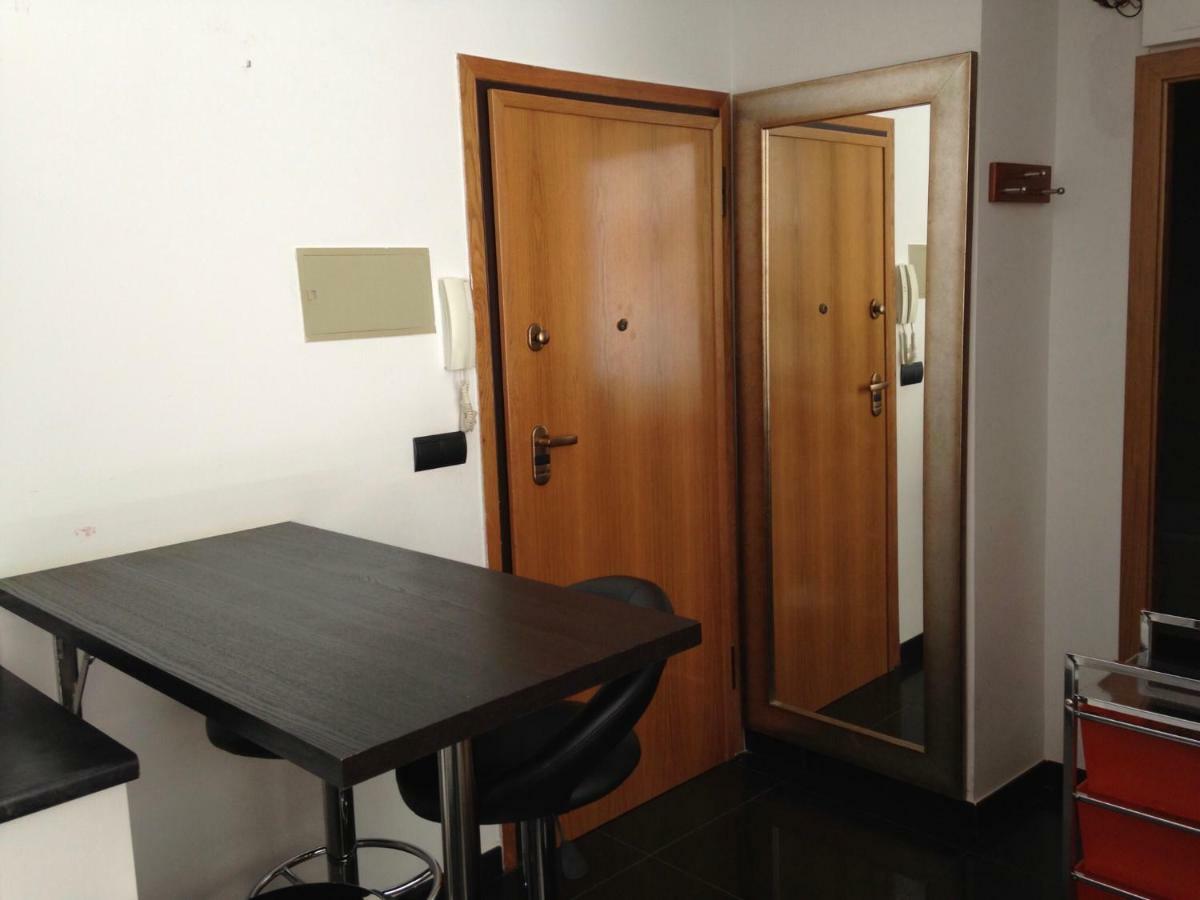 Apartamentos เบนิสกัสซิม ภายนอก รูปภาพ